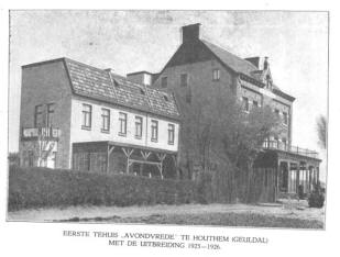 Eerste tehuis "Avondvrede" te Houthem (Geuldal) met uitbreiding 1925-1926