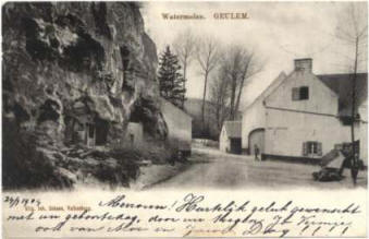 De rotswand tegenover de Geulhemermolen werd afgegraven